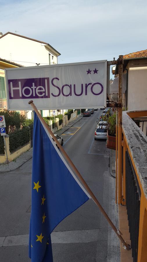 Hotel Sauro Viareggio Exterior foto