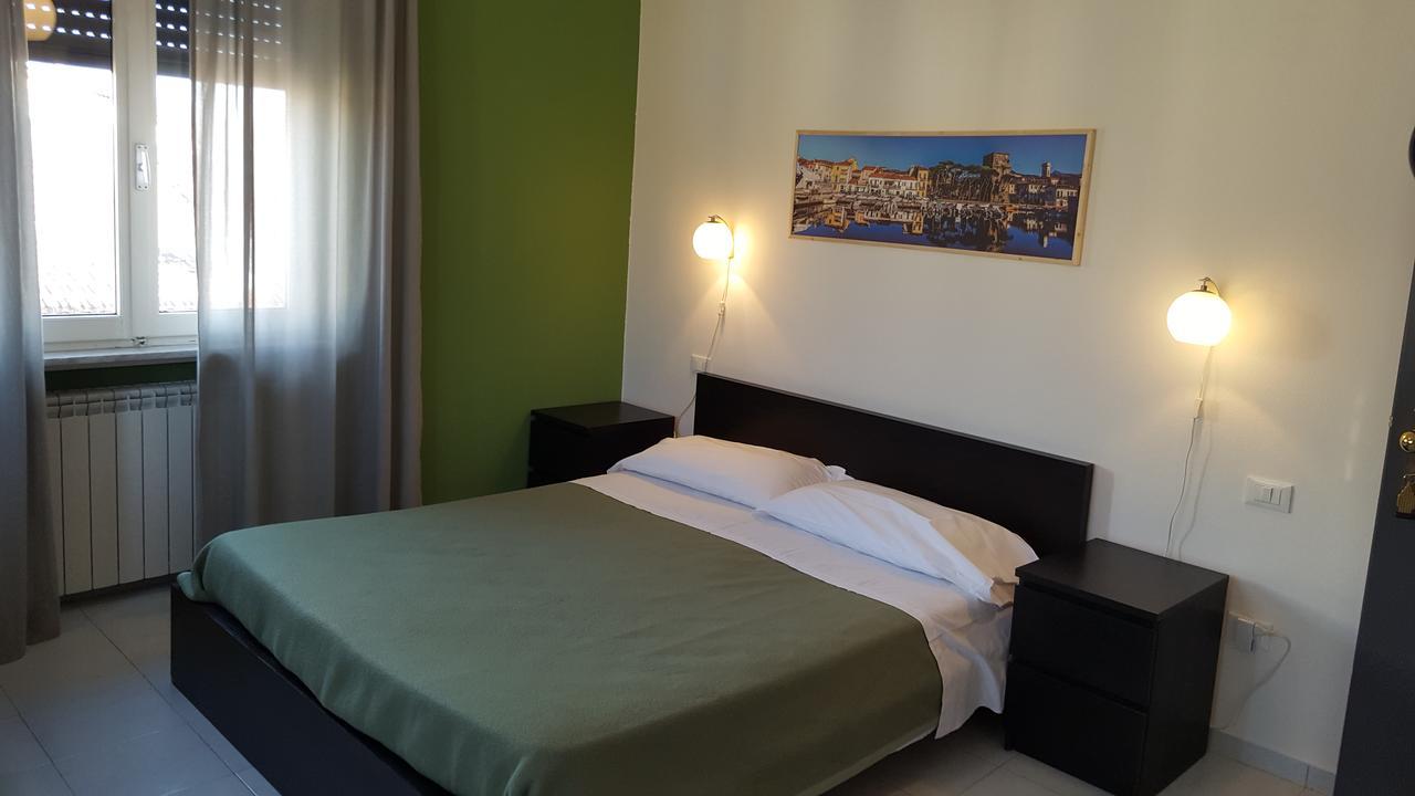 Hotel Sauro Viareggio Exterior foto